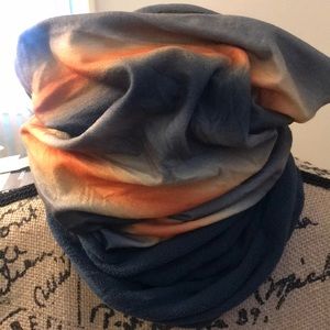 NWT Neck warmer with mask